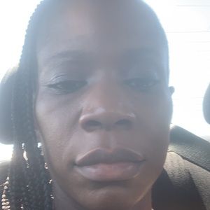 Meet your Posher, Yolanda